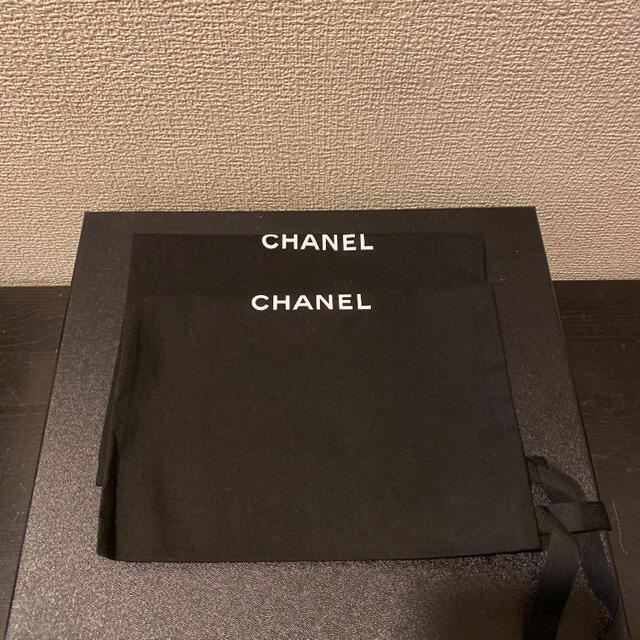 CHANEL(シャネル)のCHANEL☆ハイトップスニーカー☆希少☆BLK レディースの靴/シューズ(スニーカー)の商品写真