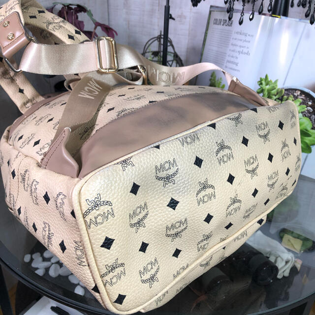MCM リュック エムシーエム ベージュ バックパック MCM リュック エムシーエム ベージュ バックパック
