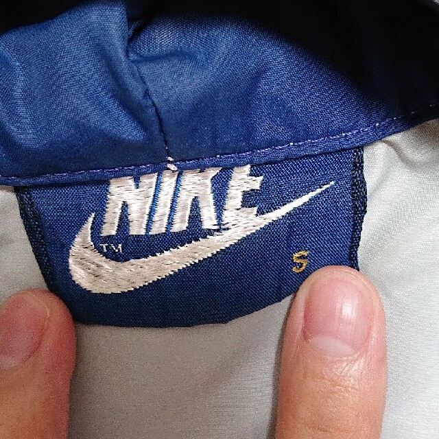 NIKE(ナイキ)の【難あり】ナイキ/NIKE【８０年代前半】ヴィンテージ　ナイロン メンズのジャケット/アウター(ナイロンジャケット)の商品写真