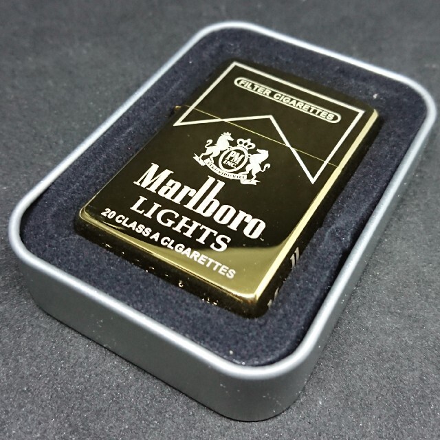ZORRO マルボロ Marlboro ゴールド Zippoサイズ メンズのファッション小物(タバコグッズ)の商品写真