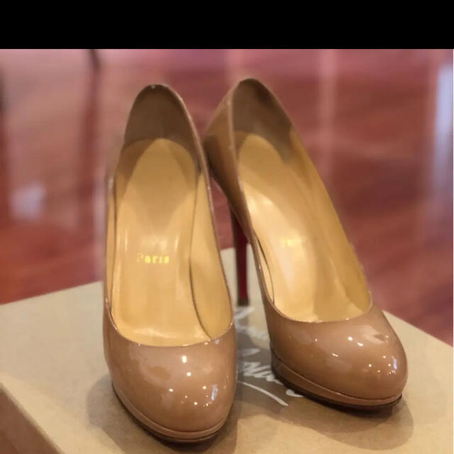 美品Christian Louboutin パテントレザーパンプスお値下げ不可