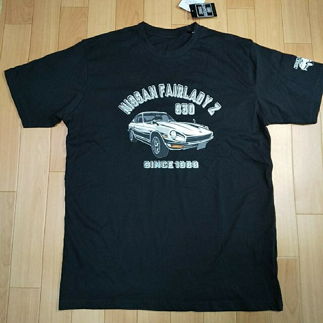 日産(ニッサン)のM 新品  ニッサン フェアレディZ  半袖Tシャツ  黒 メンズのトップス(Tシャツ/カットソー(半袖/袖なし))の商品写真