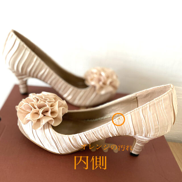 きれいめパンプス　22cm 花レース　結婚式　デート　パーティ レディースの靴/シューズ(ハイヒール/パンプス)の商品写真