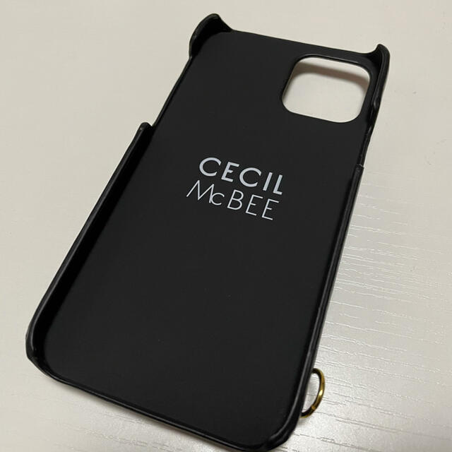 CECIL McBEE(セシルマクビー)のスマホケース スマホ/家電/カメラのスマホアクセサリー(iPhoneケース)の商品写真