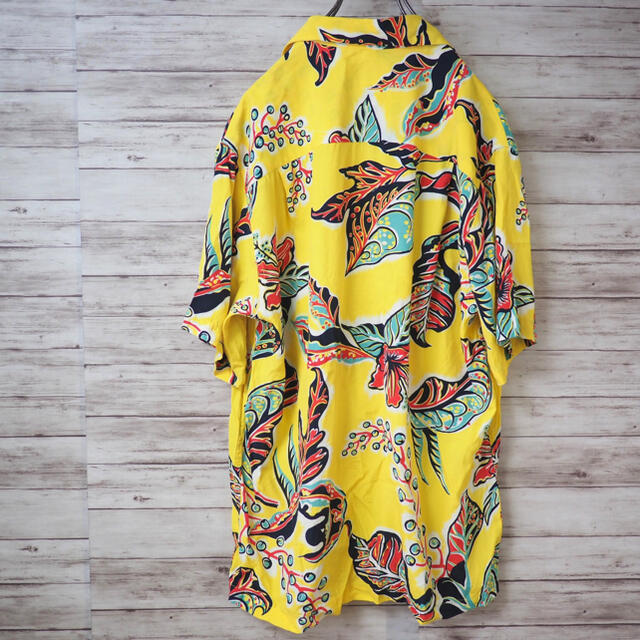ハワイ製 Kamehameha レーヨンアロハシャツ メンズのトップス(シャツ)の商品写真