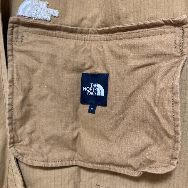 THE NORTH FACE(ザノースフェイス)の【THE NORTH FACE】ノースフェイスエプロン インテリア/住まい/日用品の日用品/生活雑貨/旅行(日用品/生活雑貨)の商品写真