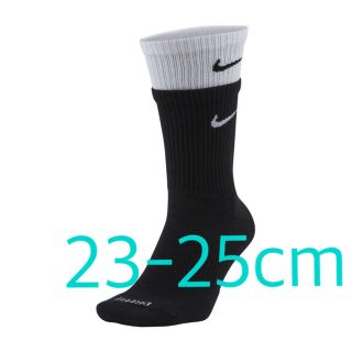 ナイキ(NIKE)のNIKE レイヤード ソックス socks 靴下 黒白 M スニーカーソックス(ソックス)