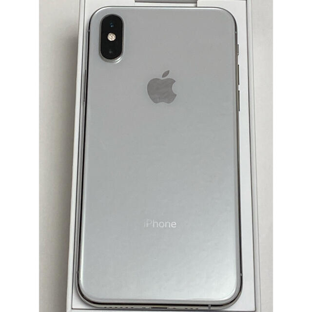 iPhone(アイフォーン)のVeveno様専用　iPhone  XS Silver 256GB SIMフリ スマホ/家電/カメラのスマートフォン/携帯電話(スマートフォン本体)の商品写真