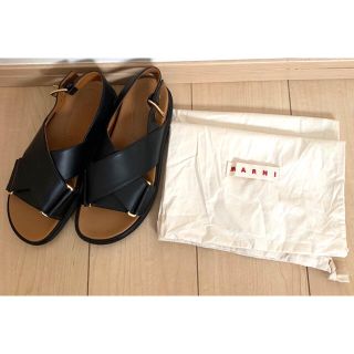 マルニ(Marni)のMARNI マルニ フスベットサンダル クロスベルト 黒(サンダル)