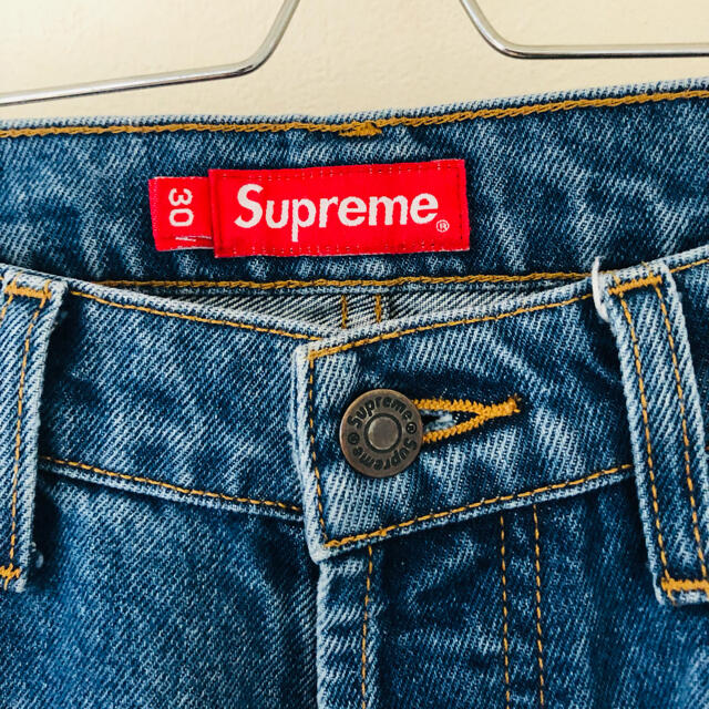 Supreme(シュプリーム)のシュプリーム  SUPREME loose fit jean 30 デニムパンツ メンズのパンツ(デニム/ジーンズ)の商品写真