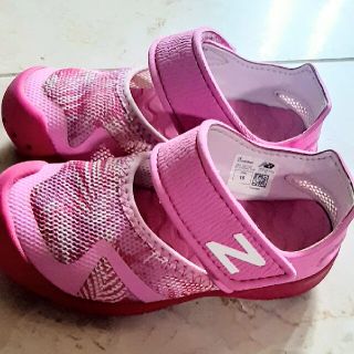 ニューバランス(New Balance)の美品 ニューバランス ウォーターシューズ 水陸両用 海 川 夏 サマーシューズ(サンダル)