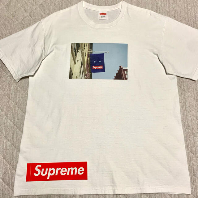 Supreme banner tee