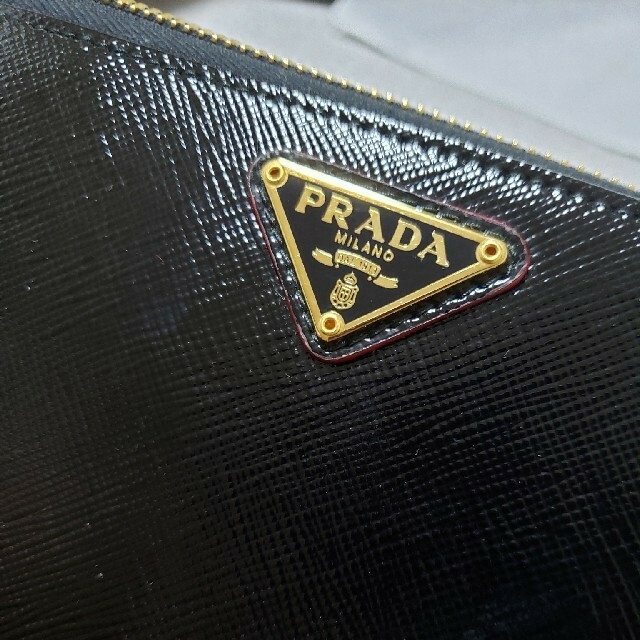 PRADA(プラダ)のPRADA❤️サフィアーノ長財布 レディースのファッション小物(財布)の商品写真