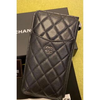 シャネル(CHANEL)の【美品】CHANEL シャネル 財布 クラシックポーチ iPhoneケース(財布)