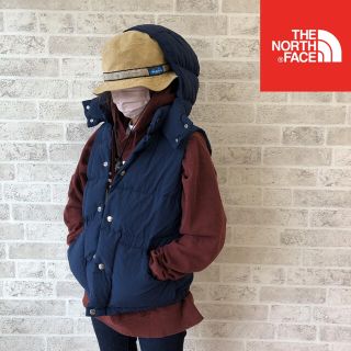 ノースフェイス(THE NORTH FACE) ネイビー ダウンベスト(レディース)の ノースフェイス(THE NORTH FACE) ネイビー ダウンベスト(レディース)の