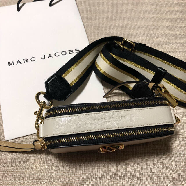 MARC JACOBS / マークジェイコブス  スナップショット 1