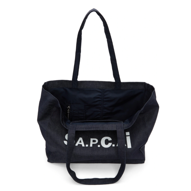 A.P.C(アーペーセー)の【新品未使用】sacai A.P.Cコラボ トートバッグ　 サカイ アーペーセー メンズのバッグ(トートバッグ)の商品写真