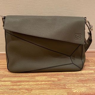 ロエベ(LOEWE)のA380様専用(メッセンジャーバッグ)