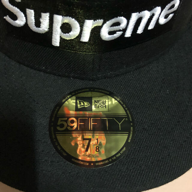 Supreme(シュプリーム)のSupreme Champions Box Logo New Era 7 1/8 メンズの帽子(キャップ)の商品写真