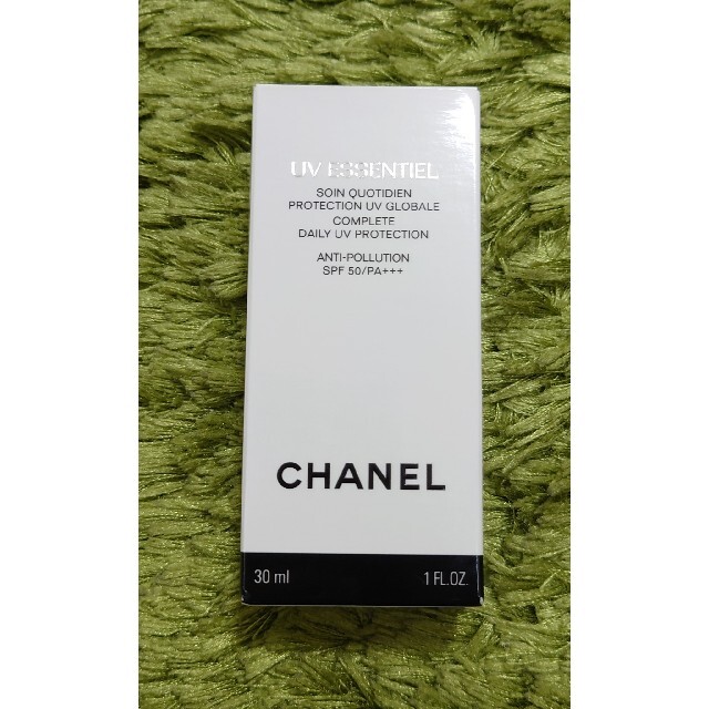 【未使用】CHANEL  日焼け止め uv エサンシエルコンプリート SPF50