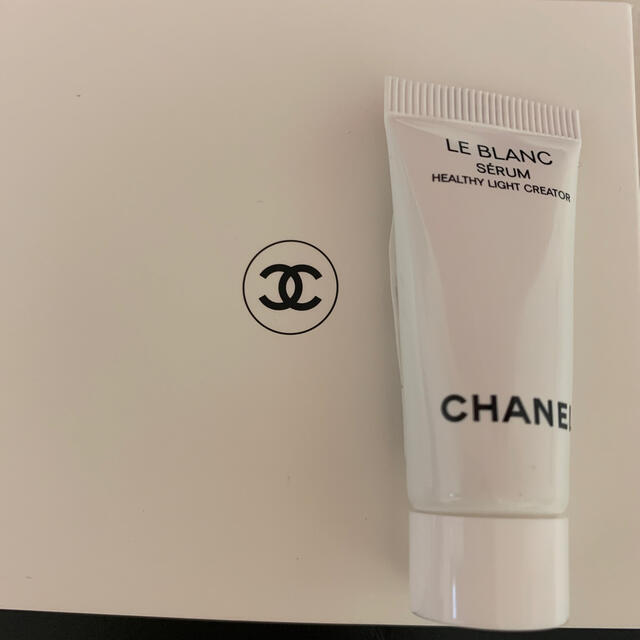 CHANEL(シャネル)のCHANEL シャネル ルブランセラム HLCS 薬用美白美容液 コスメ/美容のスキンケア/基礎化粧品(美容液)の商品写真