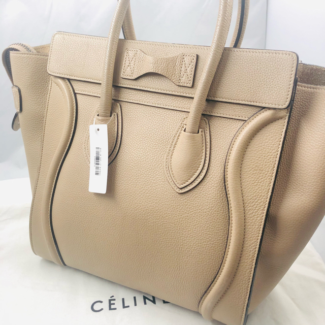 celine(セリーヌ)の正規店購入 セリーヌCELINE ラゲージマイクロショッパー　デューン　ベージュ レディースのバッグ(ハンドバッグ)の商品写真
