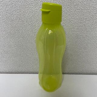 【新品未使用】Tupperware ボトル（黄緑）送料無料(容器)