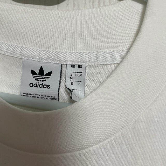 adidas(アディダス)のadidas ティシャツ美品 レディースのトップス(Tシャツ(半袖/袖なし))の商品写真