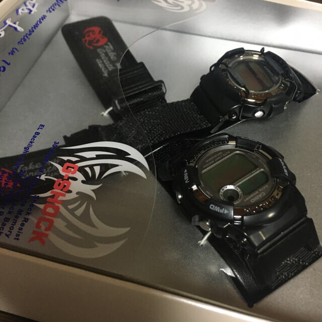 G-SHOCK(ジーショック)の未使用品　G-SHOCK LOV98A-1 悪魔と天使　ペア メンズの時計(腕時計(デジタル))の商品写真