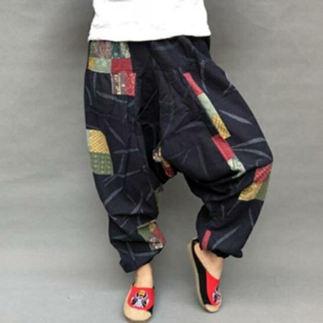 大人気！ 男女兼用 アジアン柄 サルエルパンツ タイパンツカラー３３ メンズのパンツ(サルエルパンツ)の商品写真