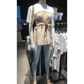 アズールバイマウジー(AZUL by moussy)の【新品】AZUL トップス　ブラック　S タグ付き未使用(Tシャツ(半袖/袖なし))