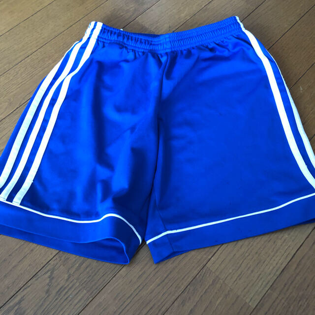 adidas(アディダス)のアディダス　　ハーフパンツ キッズ/ベビー/マタニティのキッズ服男の子用(90cm~)(パンツ/スパッツ)の商品写真