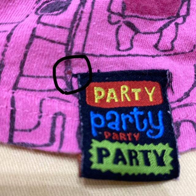 PARTYPARTY(パーティーパーティー)のpartypartyTシャツ110 キッズ/ベビー/マタニティのキッズ服男の子用(90cm~)(Tシャツ/カットソー)の商品写真