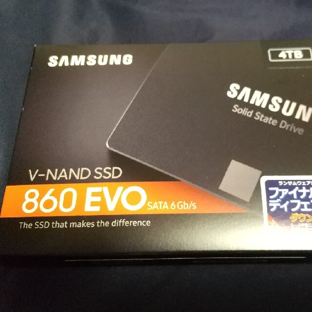 Samsung 860 EVO4TB  SSD MZ-76E4T0B