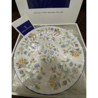 ロイヤルドルトン(Royal Doulton)のロイヤルドルトン　大皿　1枚　ブルー(食器)