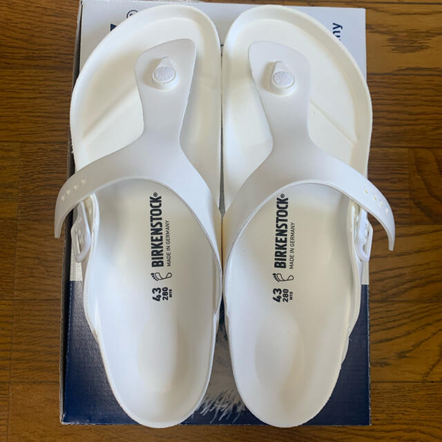 BIRKENSTOCK(ビルケンシュトック)のBIRKENSTOCK　GIZEH EVA　新品未使用 メンズの靴/シューズ(サンダル)の商品写真