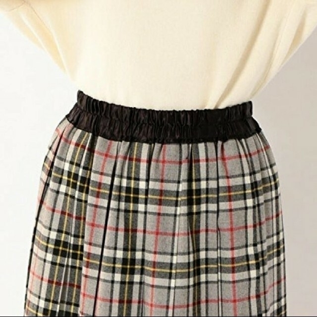 SHIPS(シップス)のSHIPS  PrimaryNavyLabel   スカート レディースのスカート(ロングスカート)の商品写真
