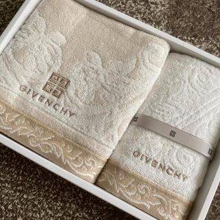 ジバンシィ(GIVENCHY)のGIVENCHY ジバンシィ　タオルセット(タオル/バス用品)