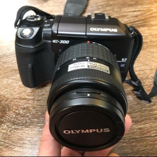 オリンパス(OLYMPUS)のOLYMPUS e-300 カメラフルセット(ミラーレス一眼)