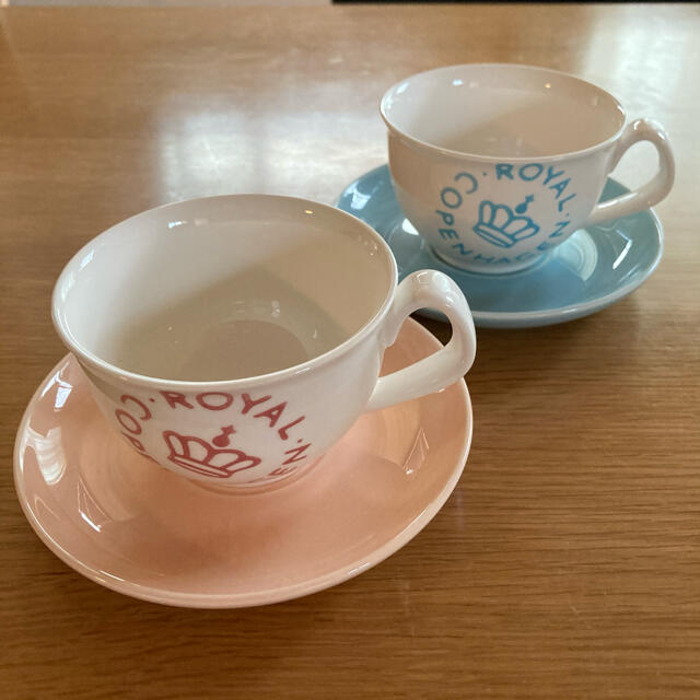 ROYAL COPENHAGEN(ロイヤルコペンハーゲン)のティーカップ ＆ソーサ セット ロイヤルコペンハーゲン ニューシグネチャー インテリア/住まい/日用品のキッチン/食器(グラス/カップ)の商品写真