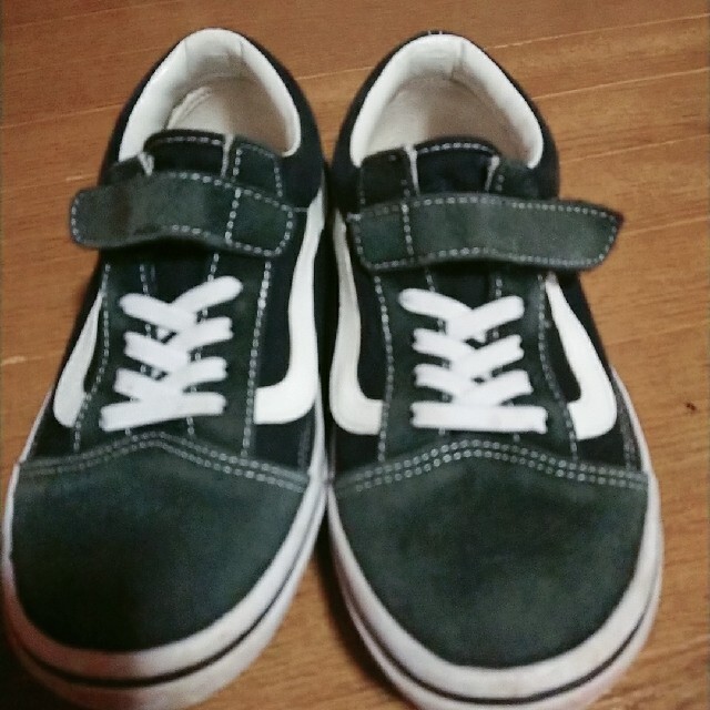 VANS(ヴァンズ)のVANS オールドスクール 22 キッズ/ベビー/マタニティのキッズ靴/シューズ(15cm~)(スニーカー)の商品写真