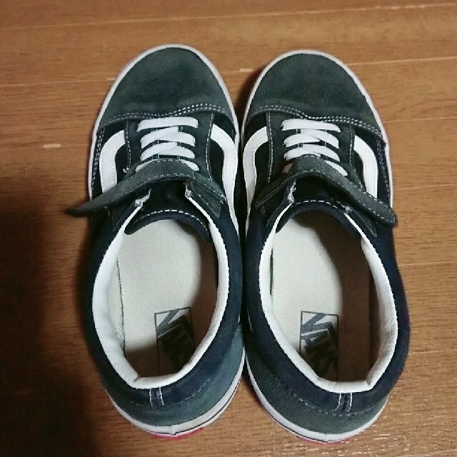 VANS(ヴァンズ)のVANS オールドスクール 22 キッズ/ベビー/マタニティのキッズ靴/シューズ(15cm~)(スニーカー)の商品写真