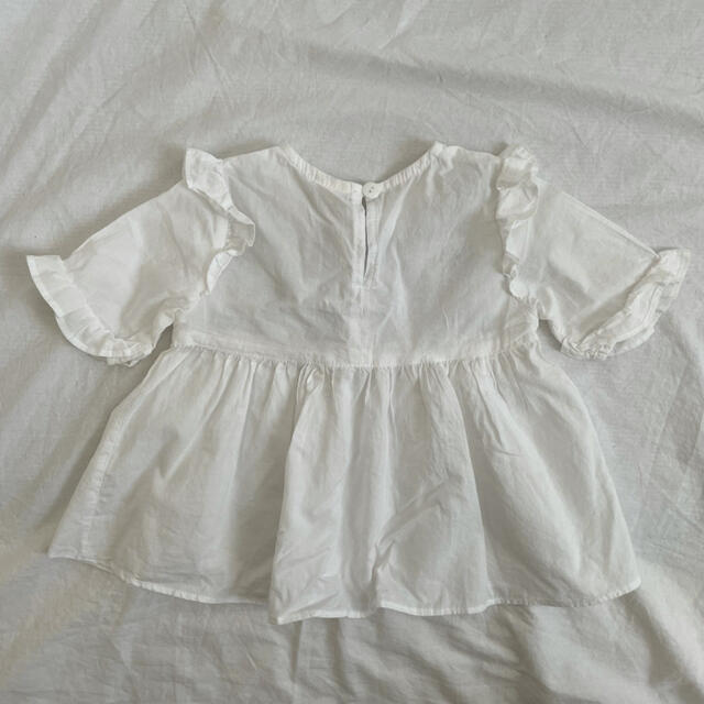韓国子供服　ブラウス90 キッズ/ベビー/マタニティのキッズ服女の子用(90cm~)(Tシャツ/カットソー)の商品写真