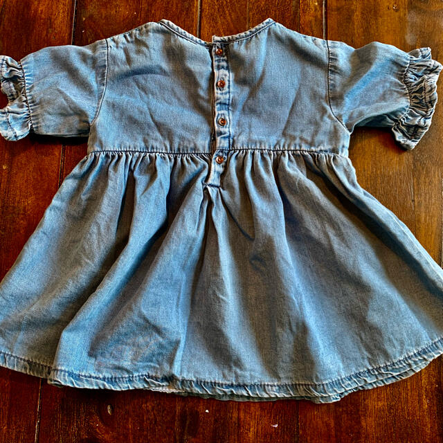 ZARA(ザラ)のZARA Baby Girl カットソー　サイズ80 キッズ/ベビー/マタニティのベビー服(~85cm)(シャツ/カットソー)の商品写真