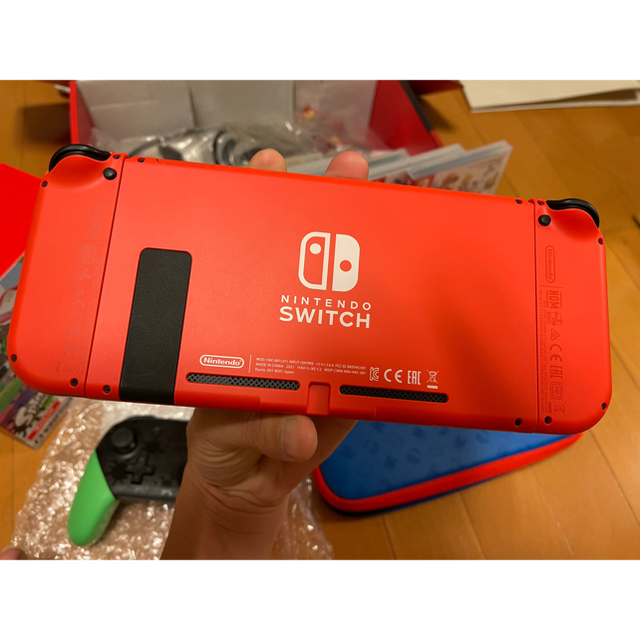 ニンテンドースイッチ　マリオレッド　switch まとめ　ソフト　Proコン 2