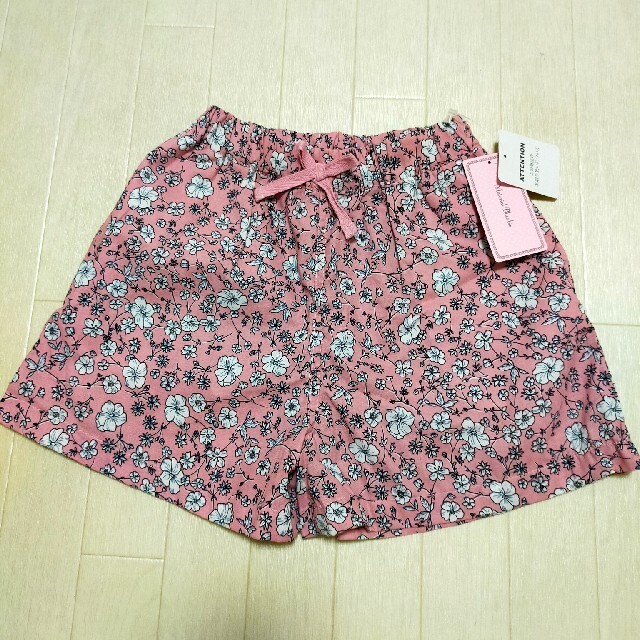 女の子　130センチ　ショートパンツ キッズ/ベビー/マタニティのキッズ服女の子用(90cm~)(パンツ/スパッツ)の商品写真