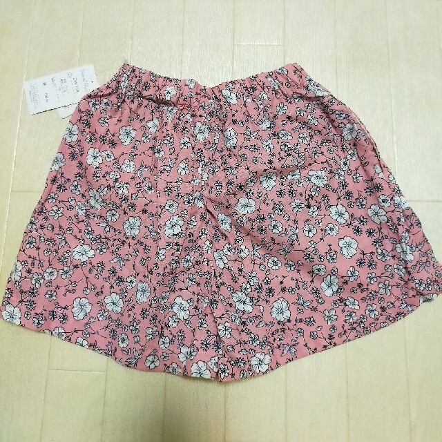 女の子　130センチ　ショートパンツ キッズ/ベビー/マタニティのキッズ服女の子用(90cm~)(パンツ/スパッツ)の商品写真