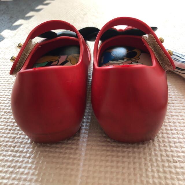 melissa(メリッサ)のミニメリッサ ディズニーサンダルmini Melissa キッズ/ベビー/マタニティのベビー靴/シューズ(~14cm)(サンダル)の商品写真