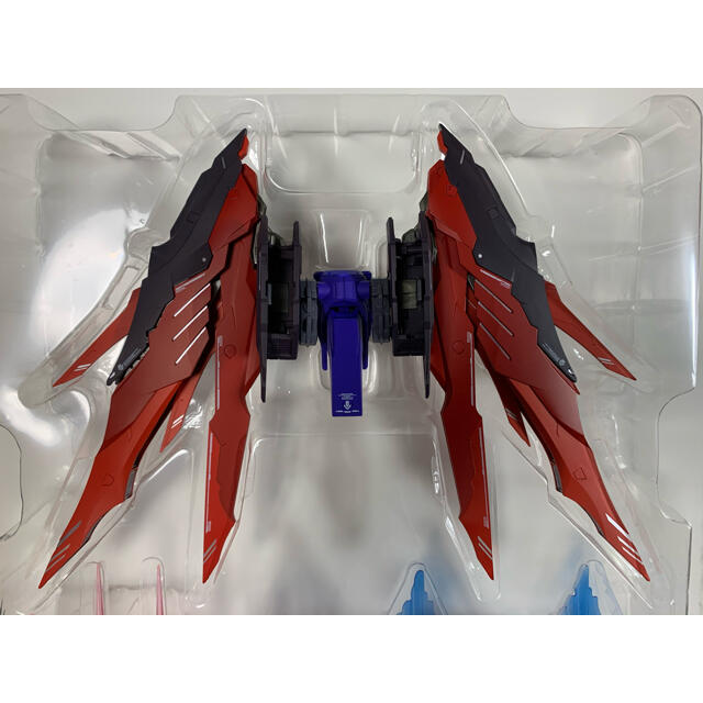 BANDAI(バンダイ)のMETAL BUILD デスティニー ガンダム SOUL RED メタルビルド エンタメ/ホビーのフィギュア(アニメ/ゲーム)の商品写真