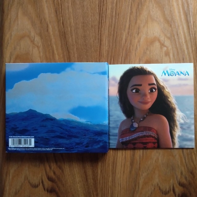 Disney(ディズニー)のモアナと伝説の海  MOANA CD 2枚組  英語版 エンタメ/ホビーのCD(映画音楽)の商品写真